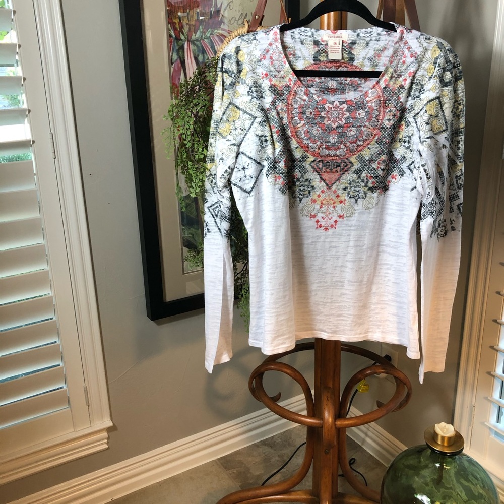 Arty long sleeve cotton t-shirt.